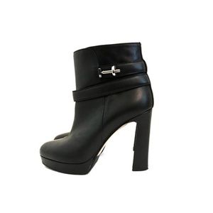 Carlo Pazolini Italian Leather Ankle Boots